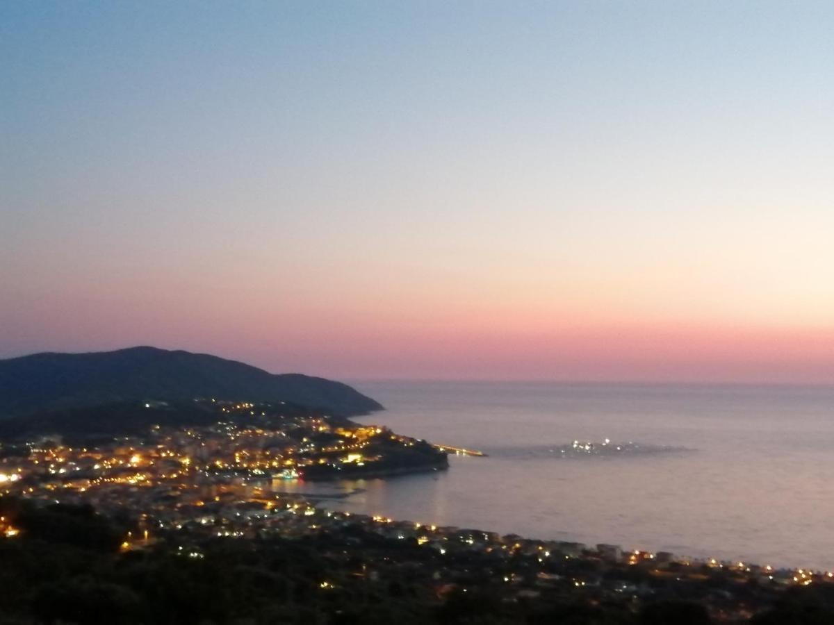 Una Terrazza Sul Mare อากรอโปลี ภายนอก รูปภาพ