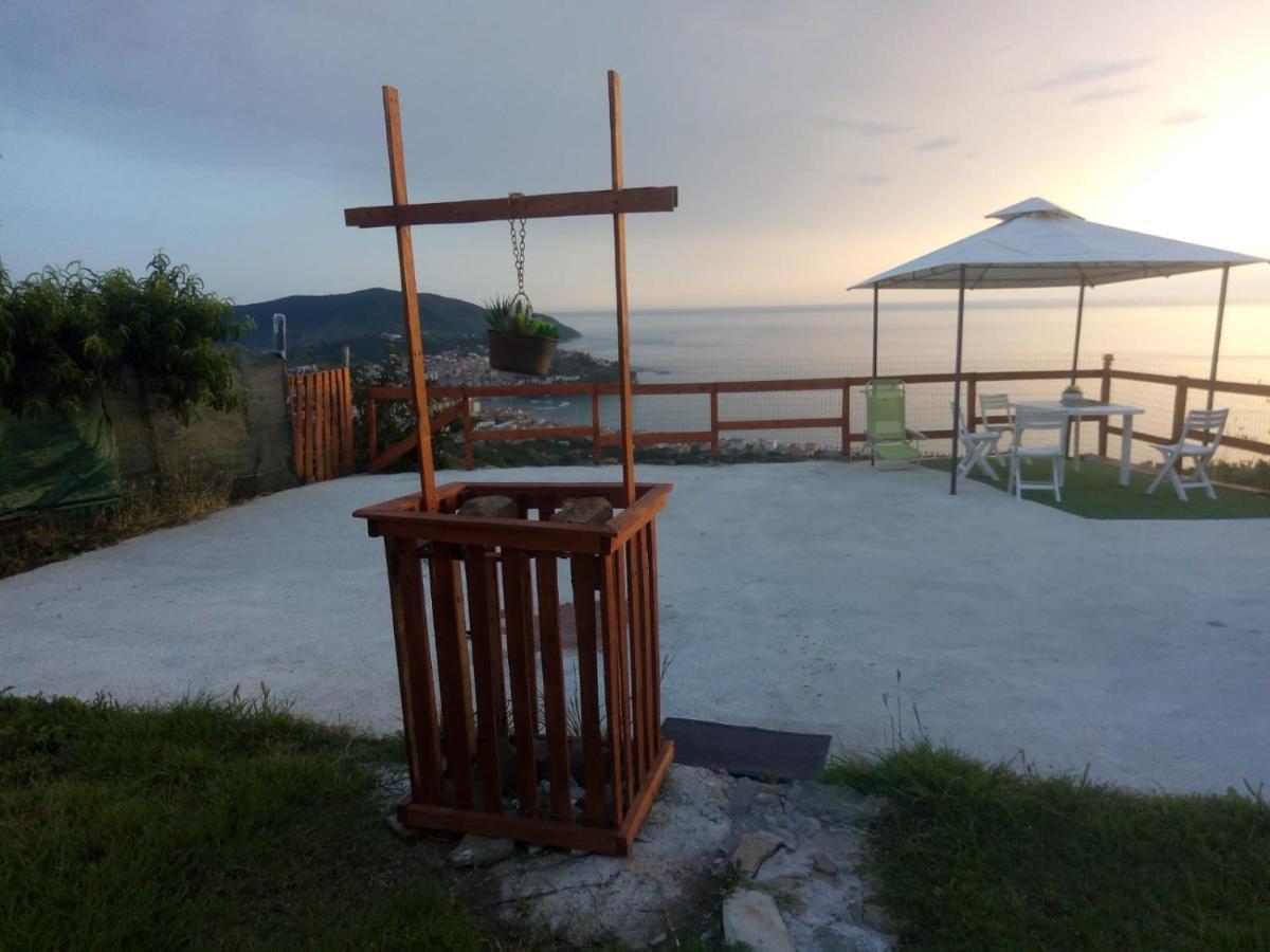 Una Terrazza Sul Mare อากรอโปลี ภายนอก รูปภาพ
